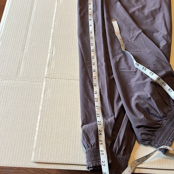 New-Athleta-22-violet-Pull on,lightweight, elastic waist & cuffs,Savannah jogger - Picture 16 of 16